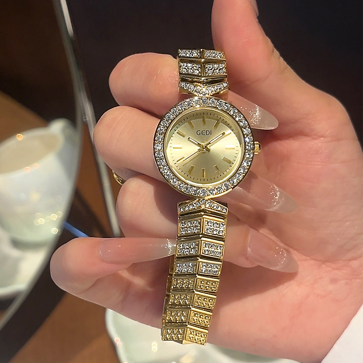 GEDI Women's Quartz Watch