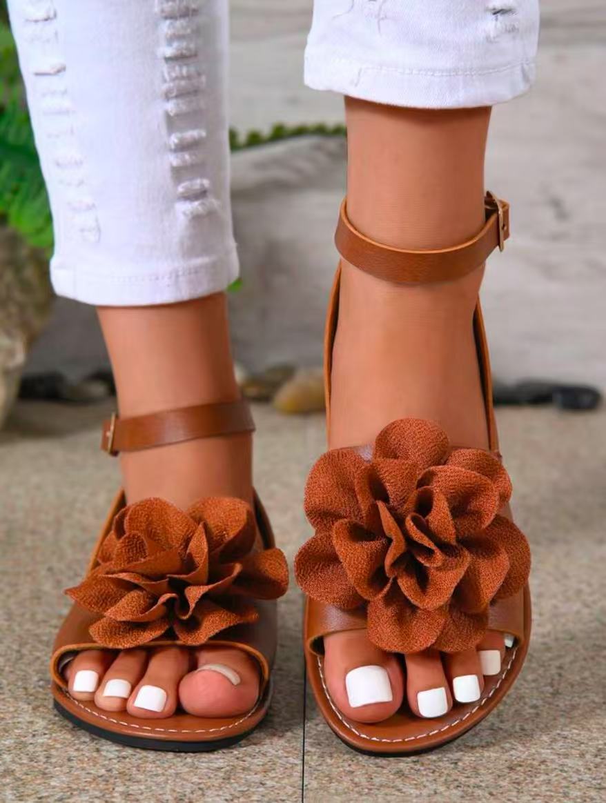 One-strap Fashionable Floral Sandals