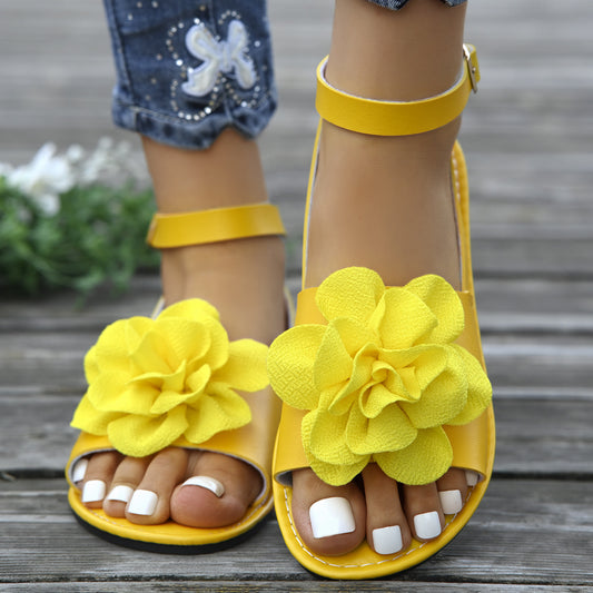 One-strap Fashionable Floral Sandals